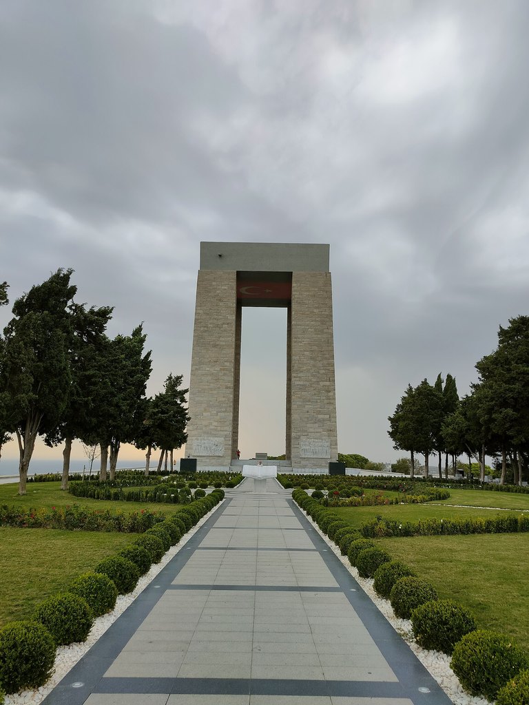 Çanakkale Şehitler Abidesi