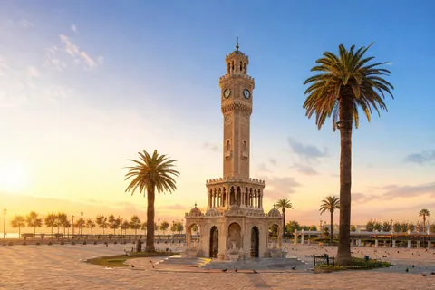 İzmir Saat Kulesi